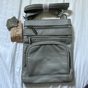 maze exclusive purse
